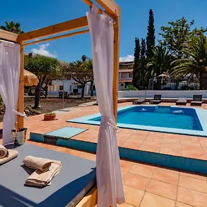 Residencial Los Castellanos Apartamento